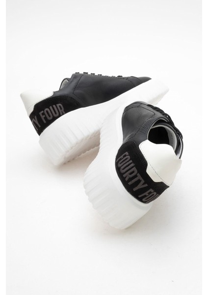 21185 Erkek Kalın Taban Bağcıklı Casual Ayakkabı fırsatları