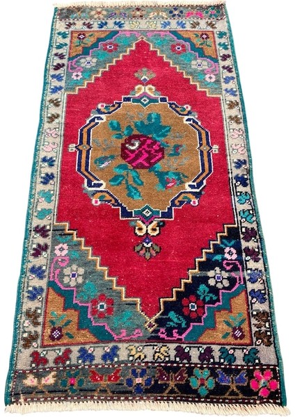 El Dokuma Vintage Karabağ Halısı 55X120 Kırmızı Yeşil Yün Eskitme