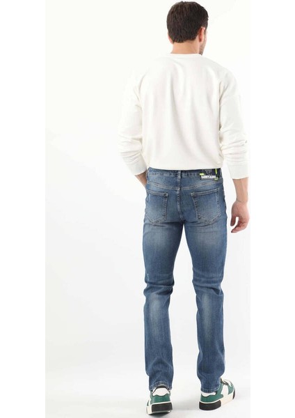 Erkek Dizi Yırtık Boyalı Jean Pantolon Mavi