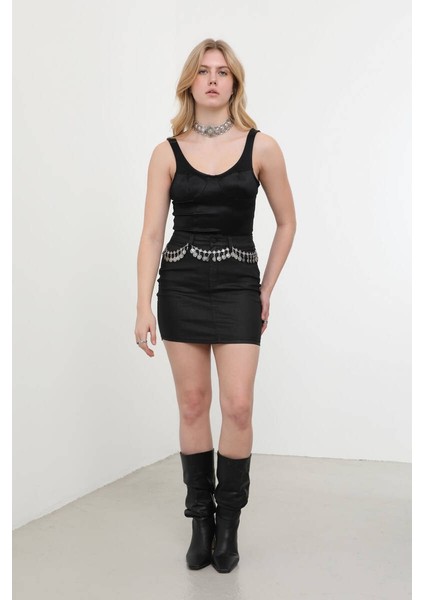 Kadın Deri Görünümlü Mini Etek Siyah fırsatları