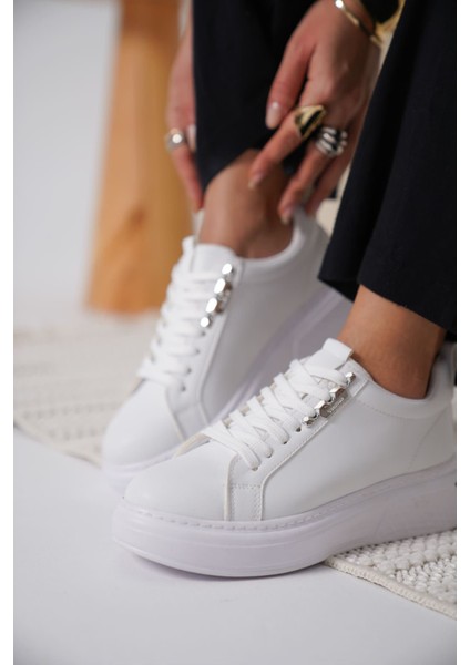 Nova Premium Kadın Gümüş Detaylı Beyaz Sneaker modelleri