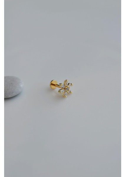 Sacce Scarves&Accessories Arkası Düz Çiçek Tragus Piercing Helix Lob Kıkırdak fiyatları