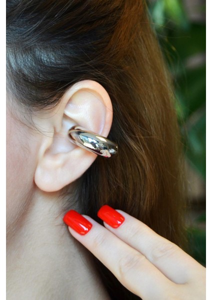 Büyük Bombeli Earcuff Büyük Halka Geçirmeli Kıkırdak Küpesi Gümüş Renk fiyatları