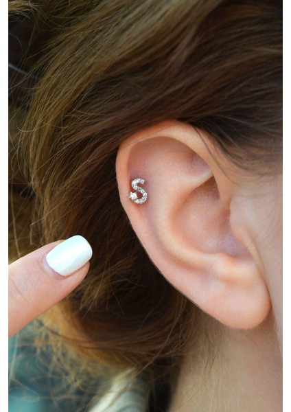 S Harfi Piercing Gümüş Renkli Harf Piercing S