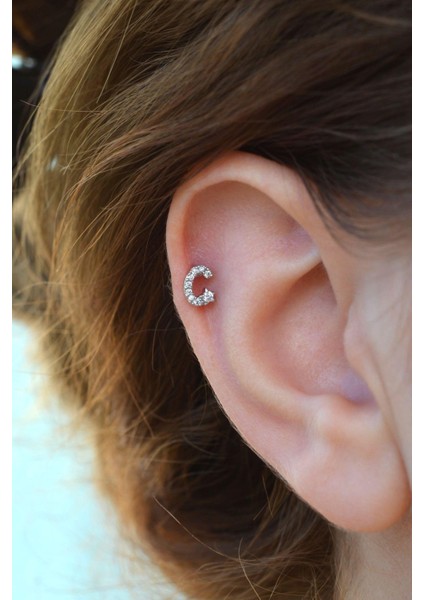C Harfi Piercing Gümüş Renkli Harf Piercing C fiyatları
