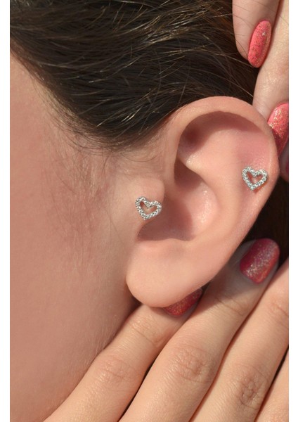 Gümüş Kalp Tasarımlı, Tragus, Helix Ve Kıkırdak İçin Şık Piercing Takısı