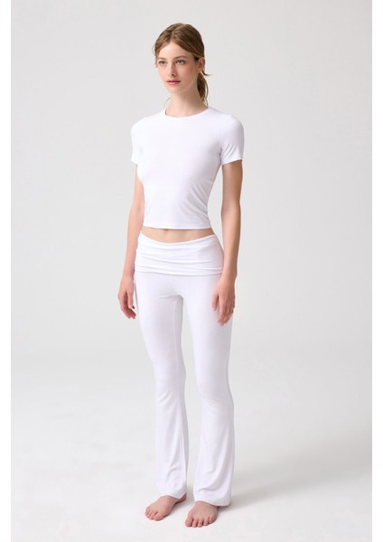 Kadın Slim Fit Basic T-Shirt Q004T fırsatları