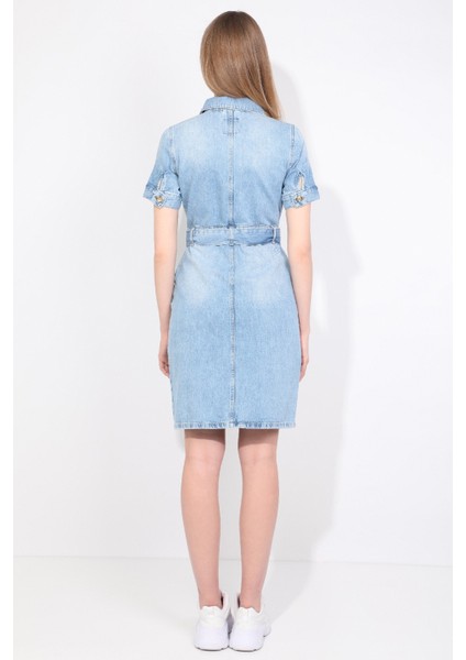 Kadın Iki Cepli Açık Mavi Jean Elbise Kemerli Regular Fit modelleri