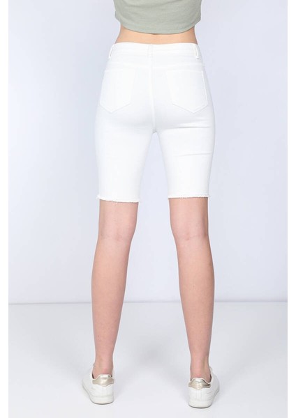Kadın Beyaz Bermuda Jean Şort fırsatları