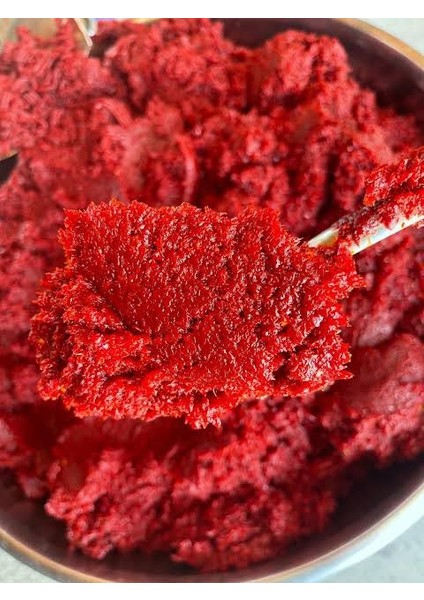 Ev Yapımı Biber Salçası (Acı) 1kg
