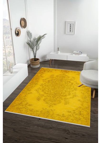 Sarı Retro Desenli Halı – Enerjik & Modern Stil | Kaymaz Tabanlı, Yıkanabilir, Evcil Dostu