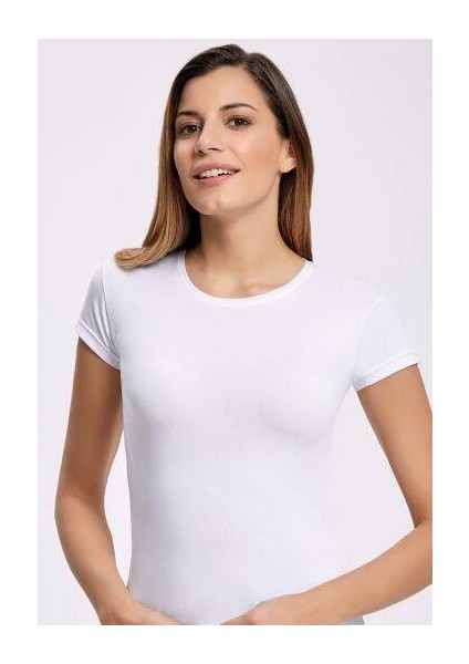 Likralı Yuvarlak Yaka Kadın T-shirt 10 Adet Beyaz modelleri