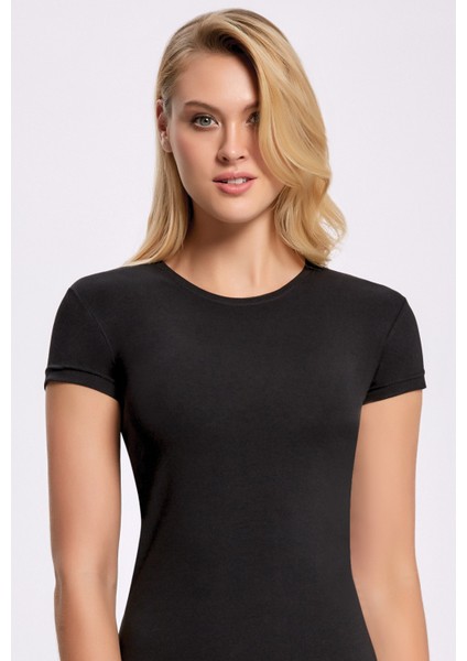 Likralı Yuvarlak Yaka Kadın T-shirt Siyah