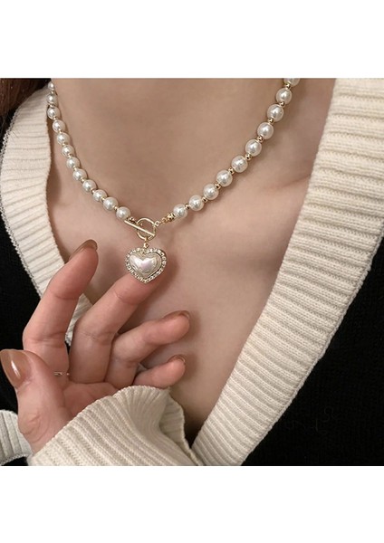 Aura Incili Altın Renk Kalpli Gerdanlık Kolye