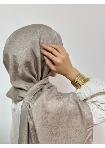 Menkaure Desen - Vizon