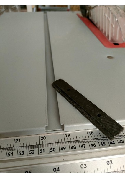 Bosch Gts 254 Veya Diğer Masa Testere Kızak Rayı, Farklı Uygulamalar Için T Profili. T6476220 modelleri