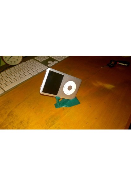 Kullanışlı Olmayan Ipod Standı (Plastik Aparattır!!!) modelleri