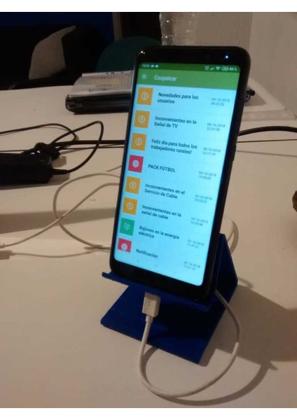 Yine Başka Bir Telefon / Küçük Tablet Masaüstü Standı - Küçük Model (Plastik Aparattır!!!) fırsatları