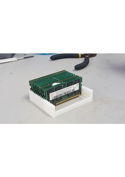 Dizüstü Bilgisayar Ram Standı (Plastik Aparattır!!!)