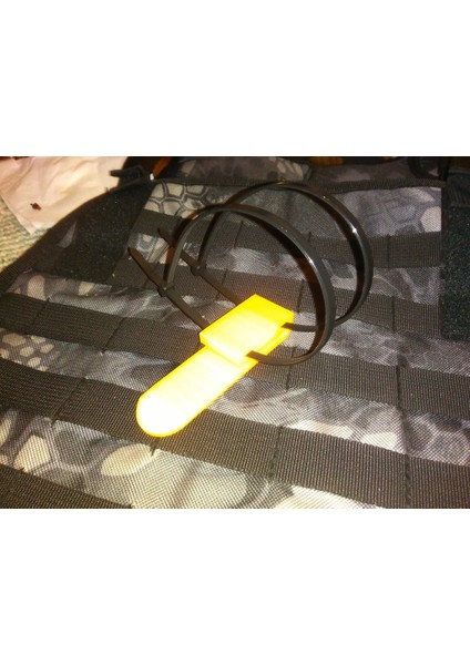 Fermuar Bağları Veya Paracord Için Molle Klipsi (Plastik Aparattır!!!)