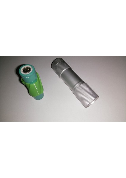 9 LED El Feneri 18650 Hücre Adaptörü (Plastik Aparattır!!!)