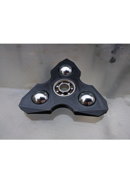 Çelik Top Karşı Ağırlıkları ile Üç Fidget Spinner (Plastik Aparattır!!!)