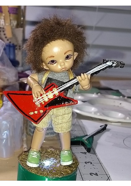 Gibson Explorer Elektro Gitar (Plastik Aparattır!!!)