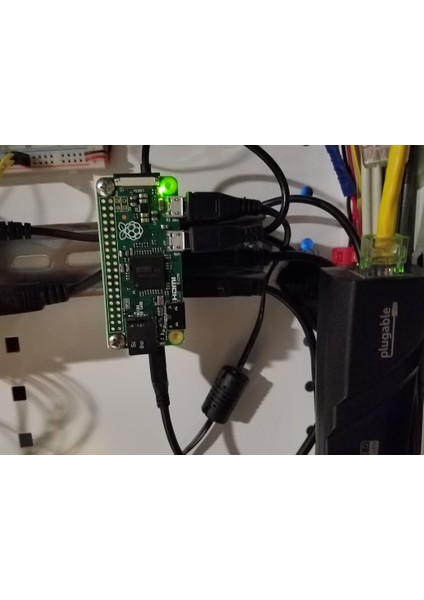 USB ile Pi Zero Dın Rayına Montaj (Plastik Aparattır!!!)