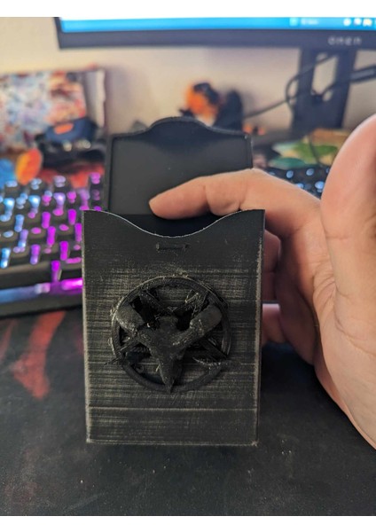 Pentagram Kafatası ile (Plastik Aparattır!!!) fırsatları