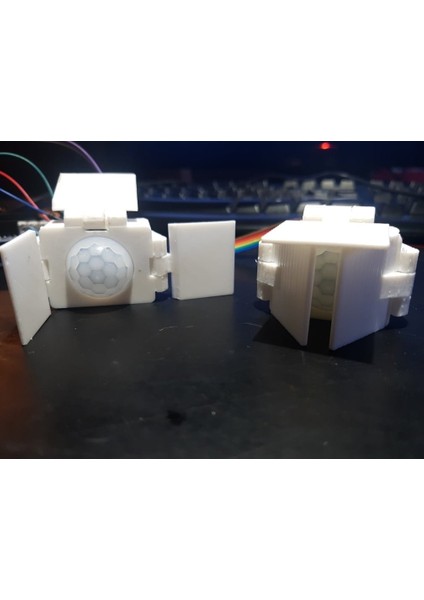 Barndoor Pir HC-SR501 (Kanatçıklı Hareket Sensörü) (Plastik Aparattır!!!)