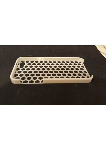 Petek iPhone 5 Kılıfı / Daha Iyi Kenarlar (Plastik Aparattır!!!) indirimleri