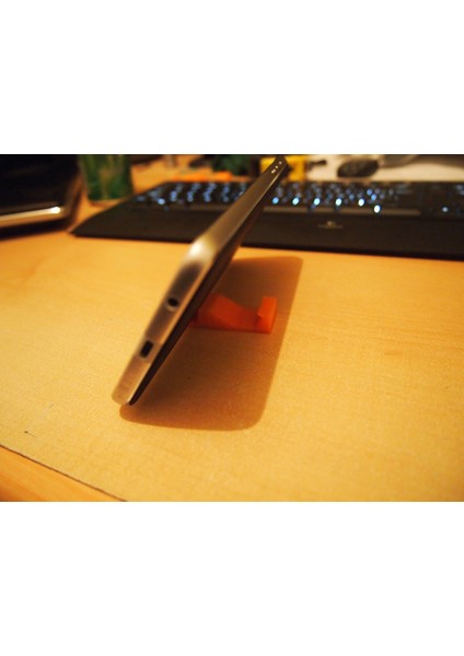 Küçük Telefon Standı (Plastik Aparattır!!!)