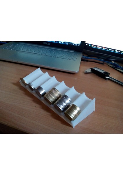 Huf Madeni Para Kabı (Plastik Aparattır!!!) fırsatları