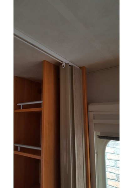 Fleetwood Karavan Perdesi Kaydırıcı Klipsi (Plastik Aparattır!!!) fırsatları
