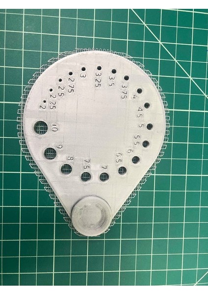 Örgü Iğnesi Ölçüsü Ab (Stricknadellehre) (Plastik Aparattır!!!) indirimleri