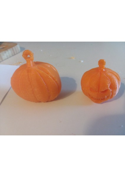 Şeytani Kabak Başlı Küpe (Plastik Aparattır!!!) fiyatları