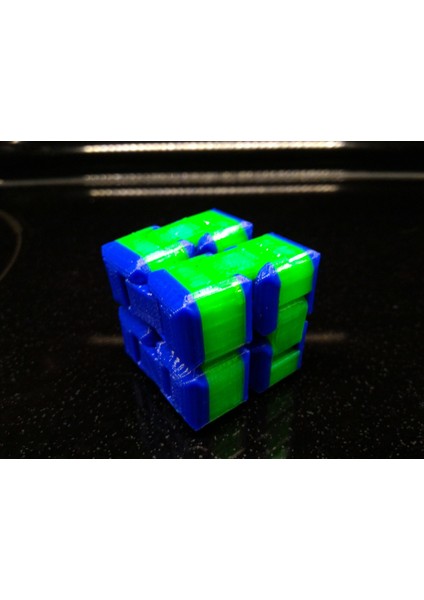 Kusursuz Fidget Cube Sürüm 2 (Plastik Aparattır!!!)