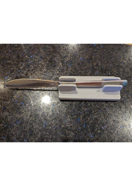 Tereyağı Bıçağı Tutucu (Plastik Aparattır!!!) fırsatları