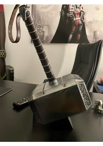 Thor Hammer Mjolnir Standı (Plastik Aparattır!!!) indirimleri