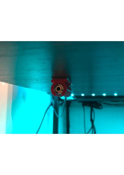 3, 5 mm Kulaklık Jakı Masa Tutacağı (Plastik Aparattır!!!) fiyatları