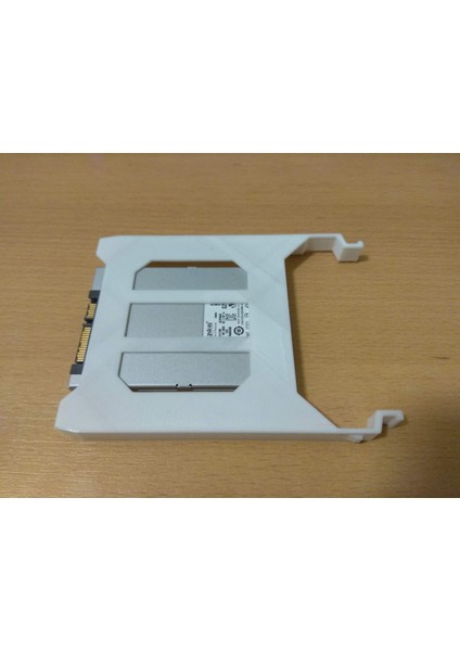 Vidasız 2,5 Ssd/hdd Kutusu (Plastik Aparattır!!!) fırsatları