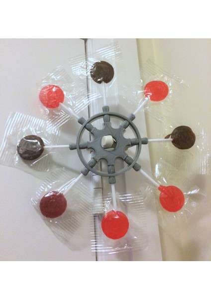 Lollipop Gemi Tekerleği Süsü - Sekiz Konuşma (Plastik Aparattır!!!) fiyatları
