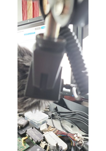 Boya By-Mm1 Av Tüfeği Video Mikrofon Kol Adaptörü (Plastik Aparattır!!!)