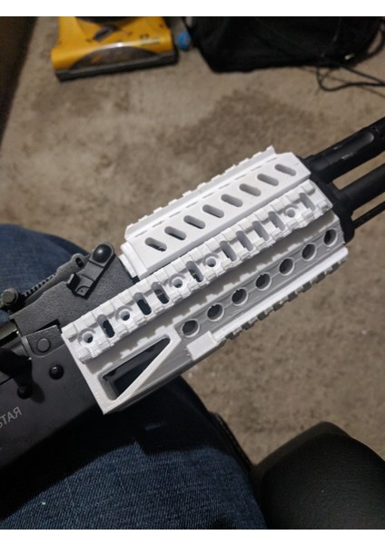 Raylı Üst El Koruması Cyma AK-74M Airsoft (Plastik Aparattır!!!)