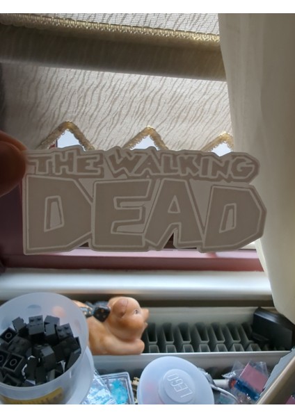 The Walking Dead Çizgi Roman Anahtarlık (Plastik Aparattır!!!)