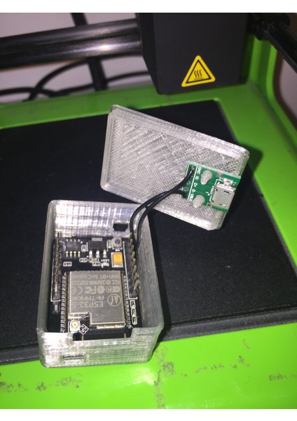 ESP32-KAMERA Kutusu (Plastik Aparattır!!!)