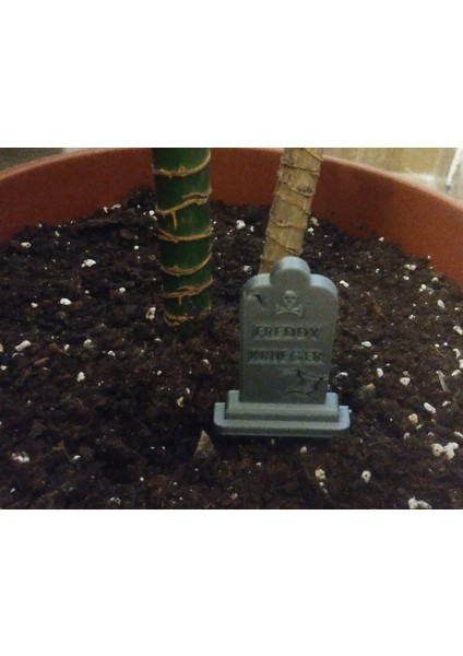 Cadılar Bayramı Mezar Taşı (Plastik Aparattır!!!) fırsatları