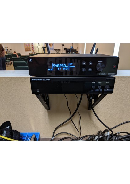 Shure BLX4R Duvar Braketi (Plastik Aparattır!!!) fırsatları