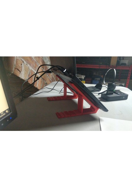 Daha Fazla Açıklık Katlanabilir Defter Standı One Piece Baskı V.2.0 (Plastik Aparattır!!!)