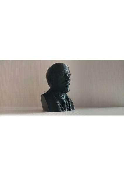 Lenin - Ünlü Komünist Lider (Plastik Aparattır!!!)